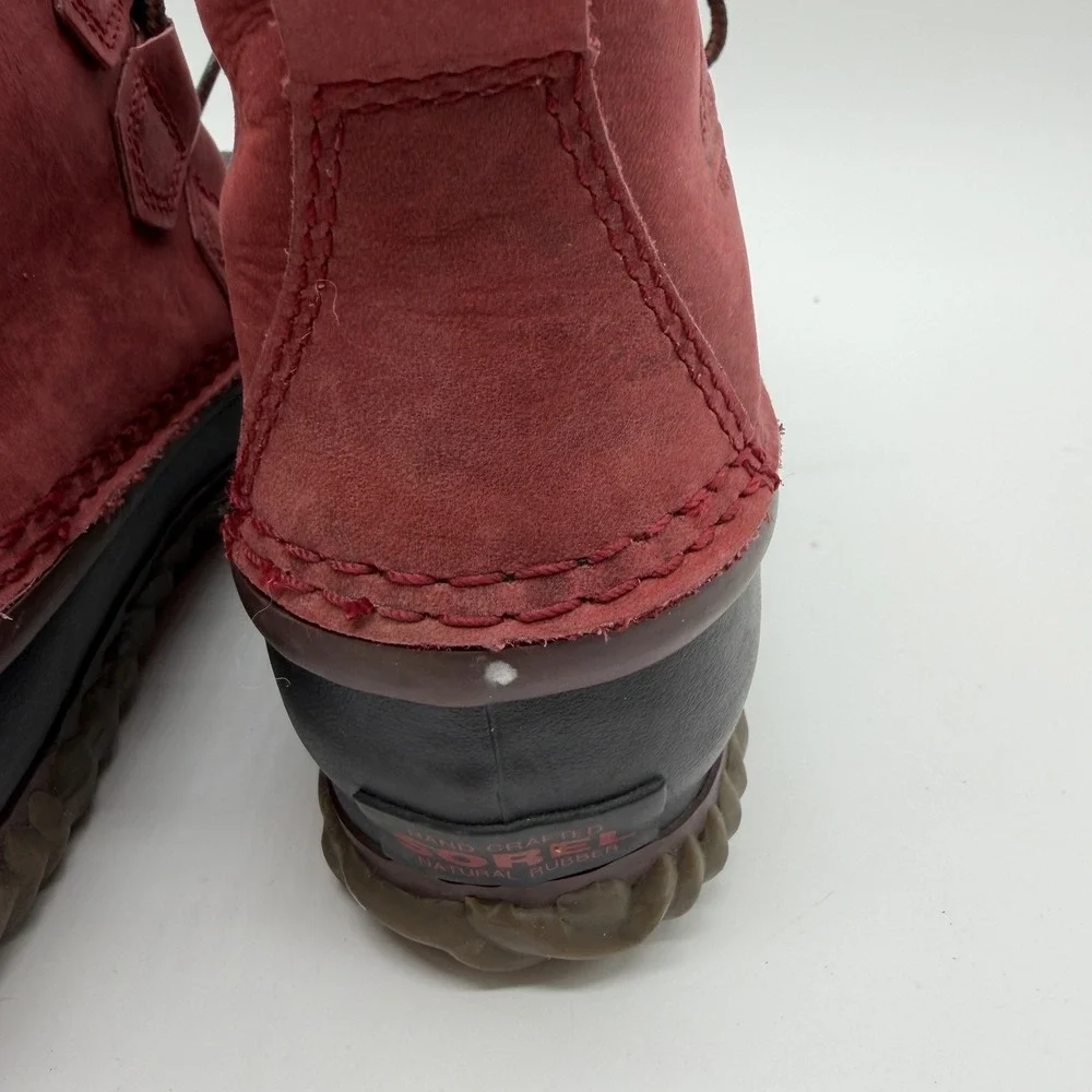 Sorel Boots‎ Women's Sz 6 Red Nubuck Leather Waterproof Ankle Out N About
